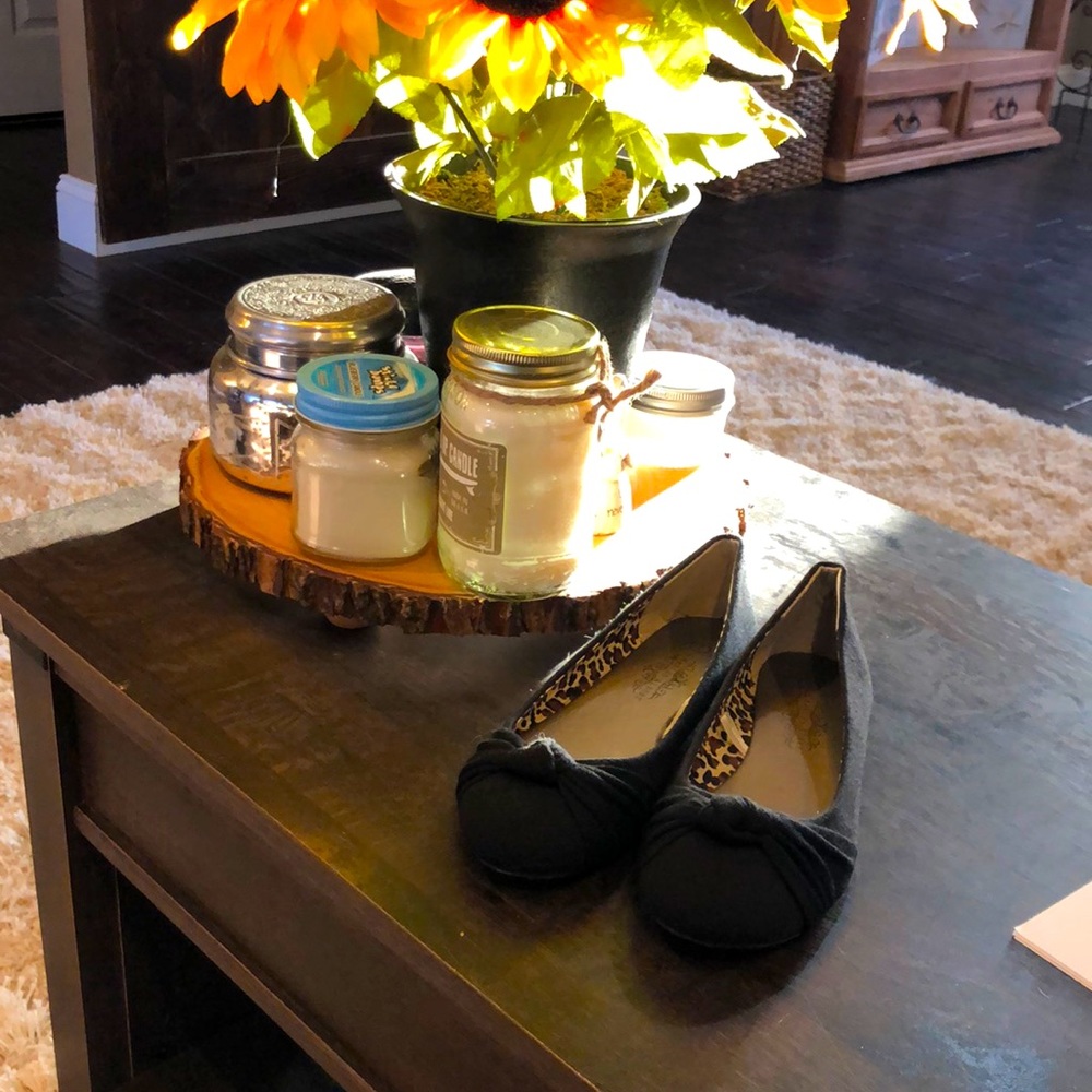 Charles Albert flats size 7